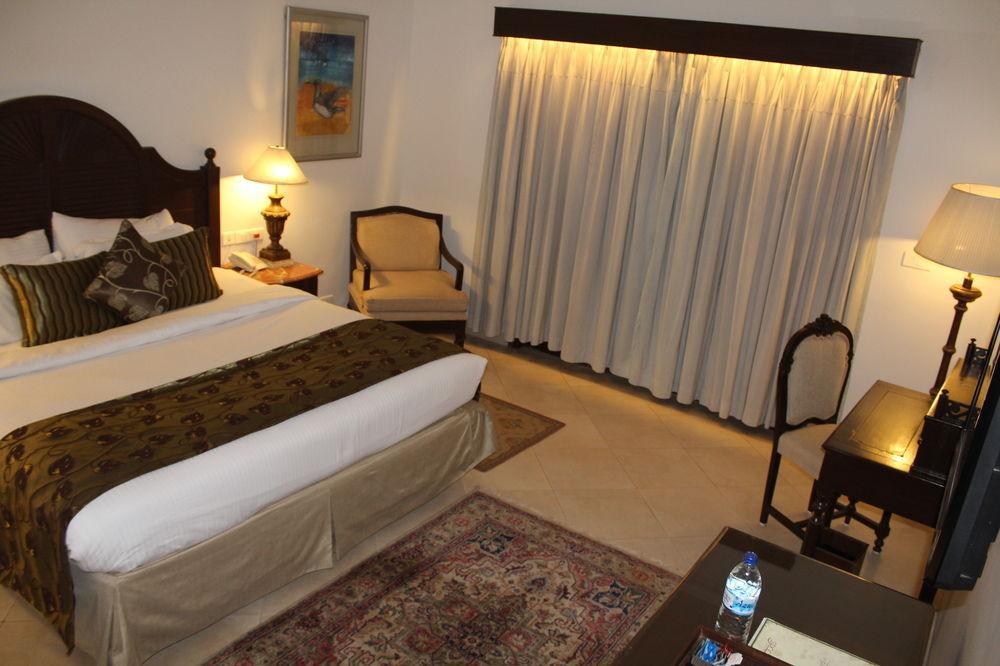 Club Mahindra Acacia Palms Hotel Colva Luaran gambar